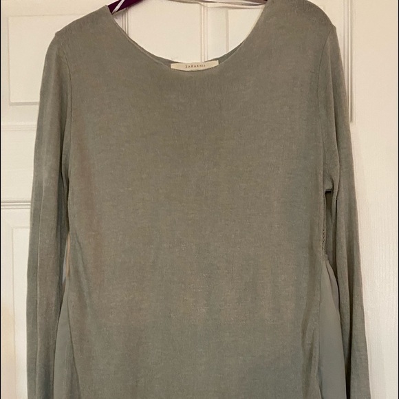 zara knit Tops - Zara‎ knit grey lightweight sweater top
